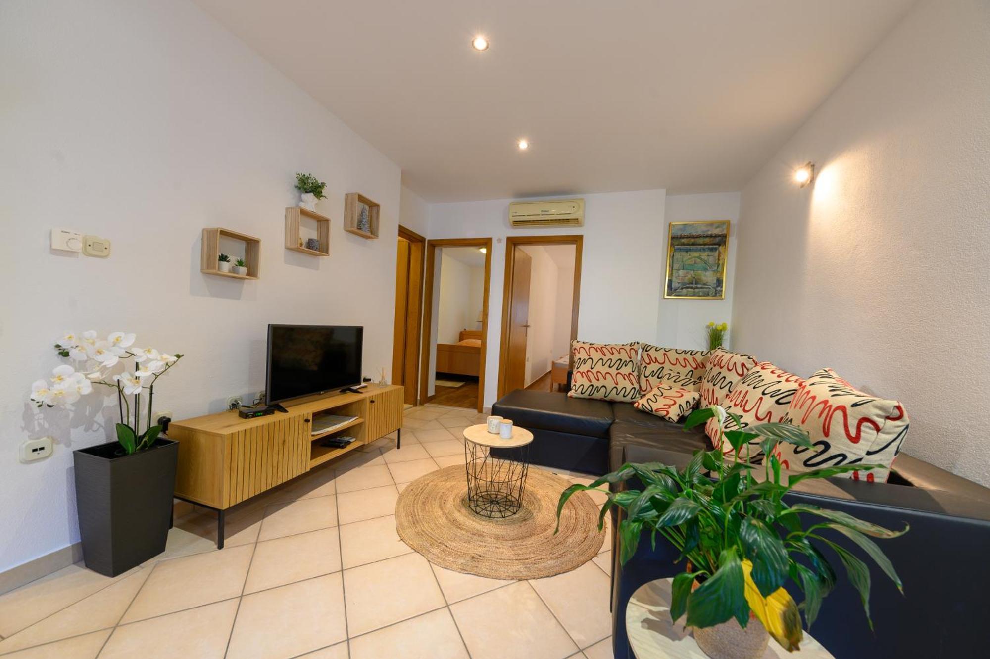 Apartments Filipovic Makarska Exterior foto
