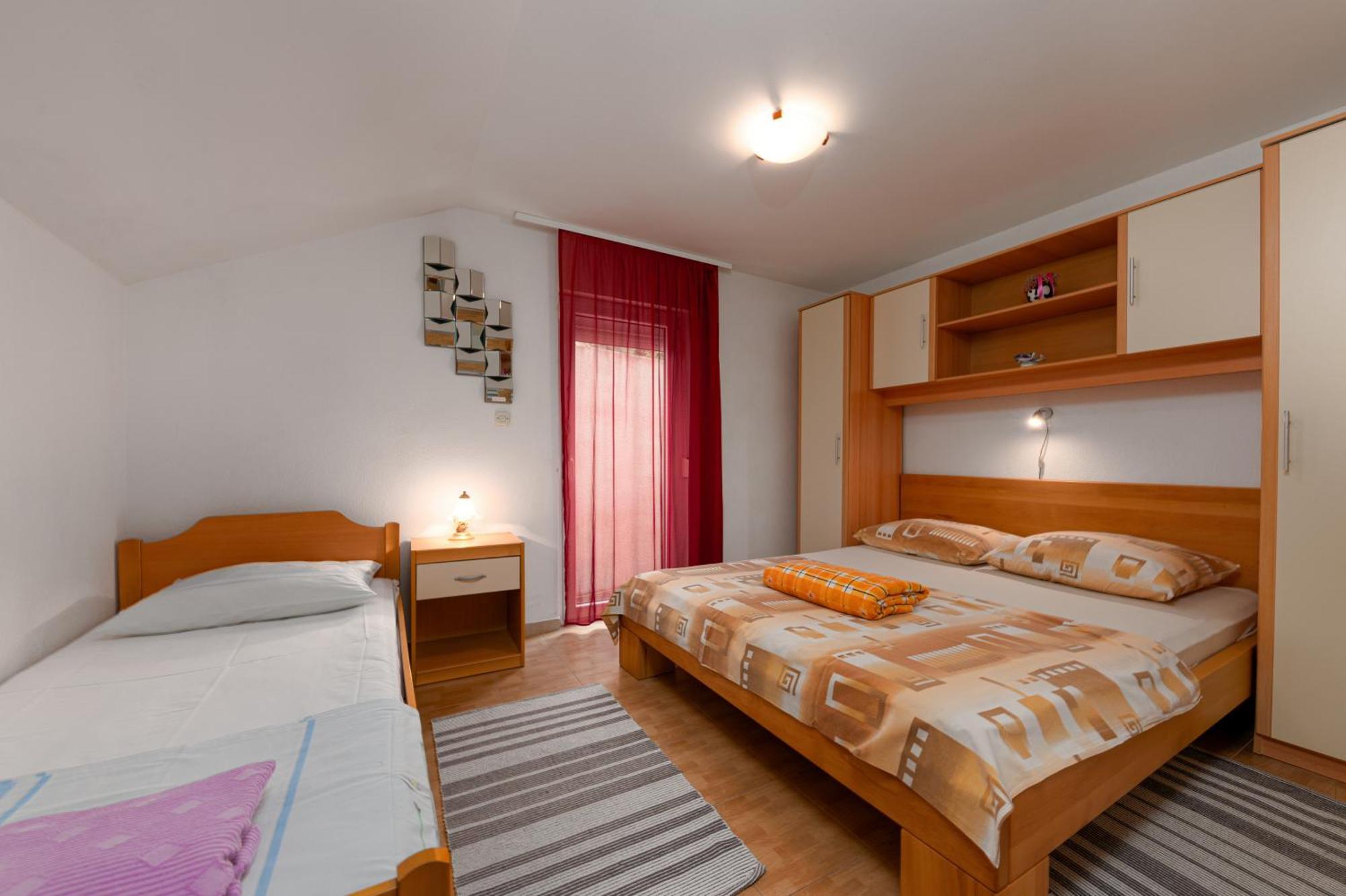 Apartments Filipovic Makarska Exterior foto