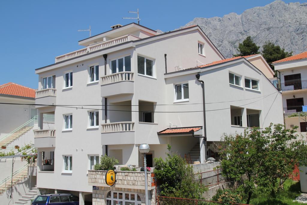 Apartments Filipovic Makarska Exterior foto